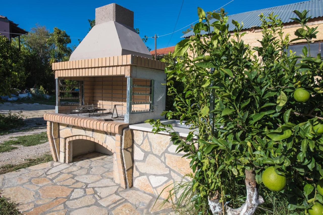 Kampos Apartment Vasiliki  Exterior photo